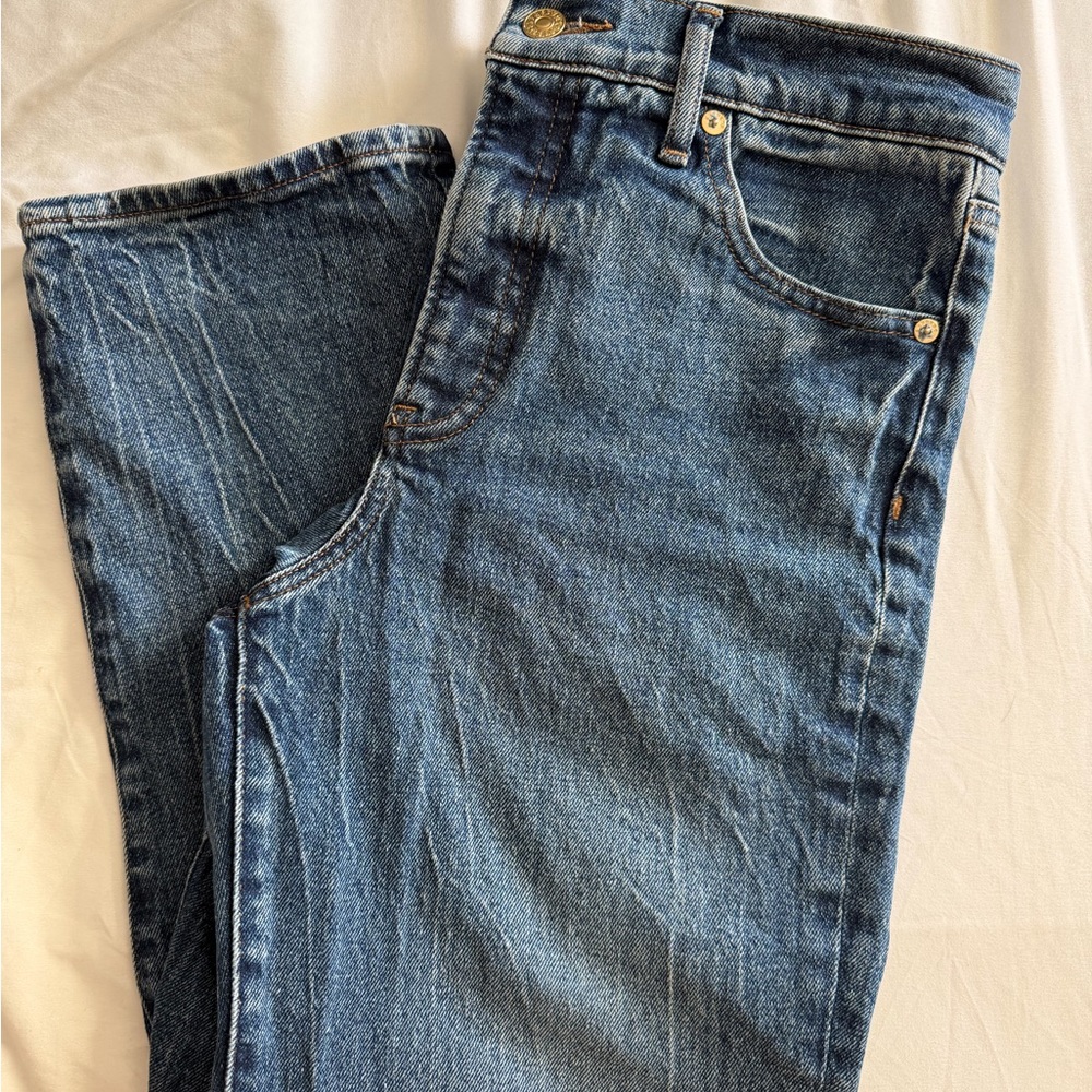 Express Mid Rise Straight Leg Jeans Size 4 Short Petite Cropped Denim